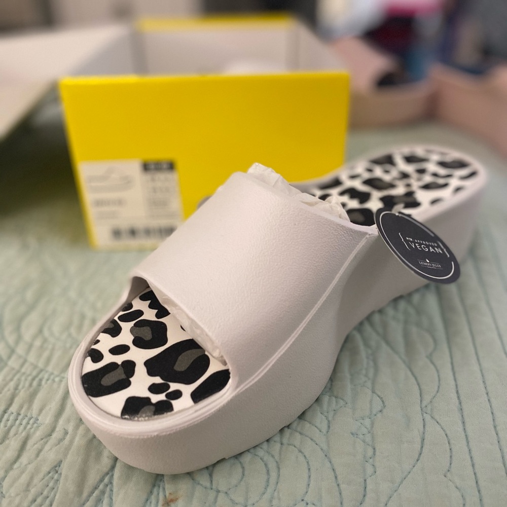 Lemon Jelly Slides